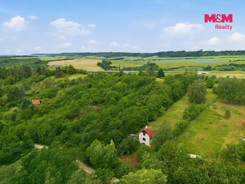 Prodej stavebního pozemku 2033 m², Krušovice – náhled fotky 3