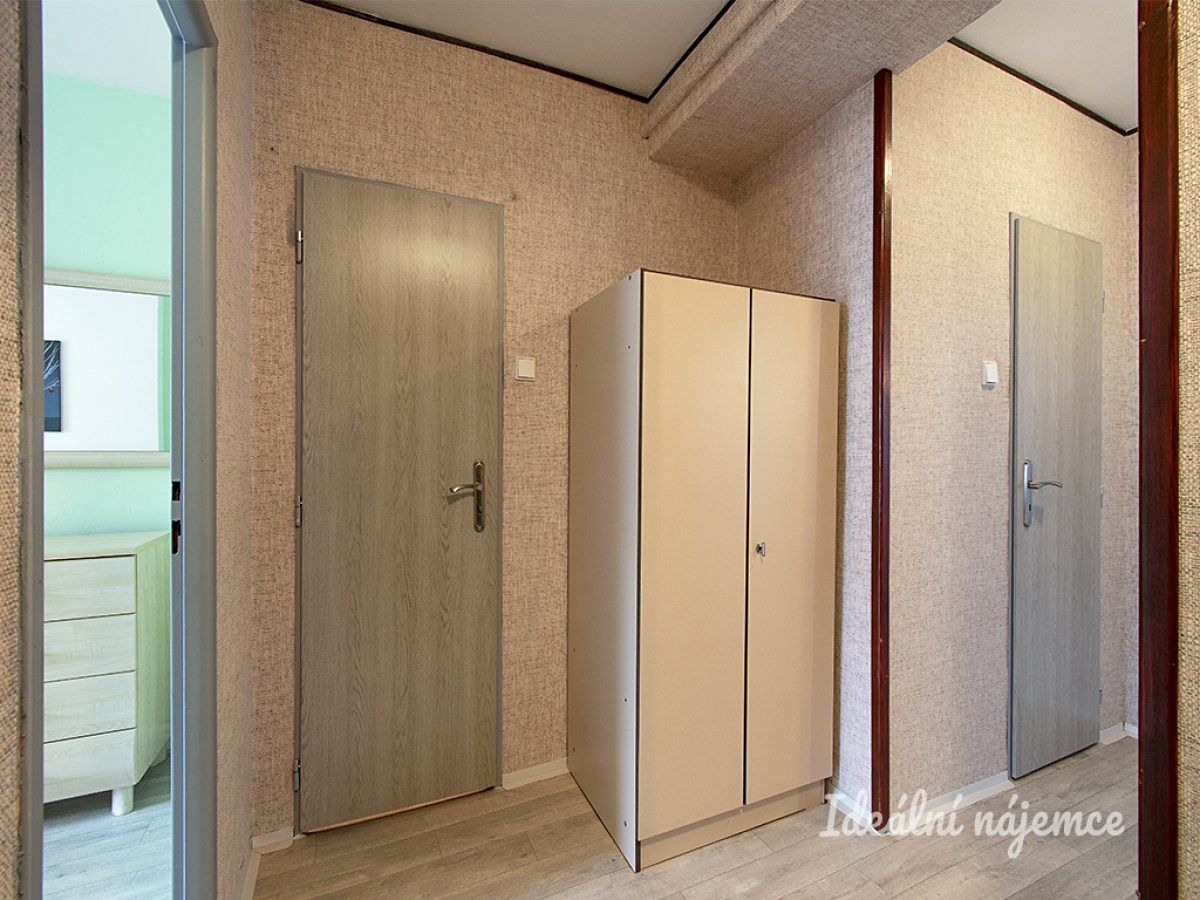 Pronájem bytu 2+1 75 m² – fotografie 3