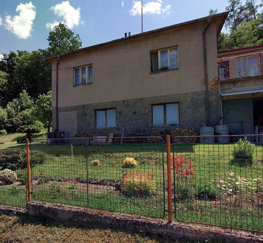 Prodej rodinného domu 140 m², pozemek 514 m² – fotografie 2