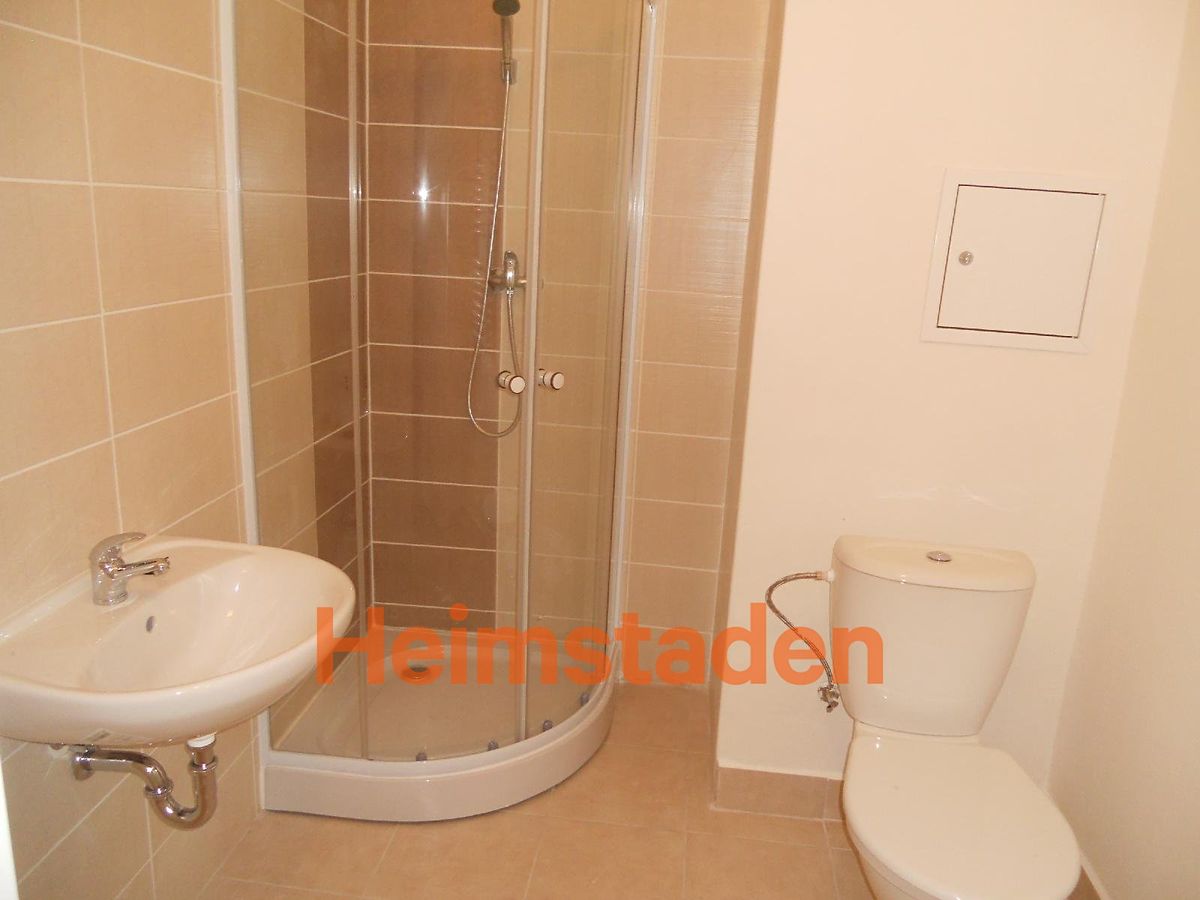 Pronájem bytu 2+kk 54 m² – fotografie 4