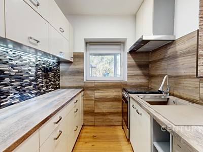 Prodej  rodinného domu 180 m², pozemek 385 m²