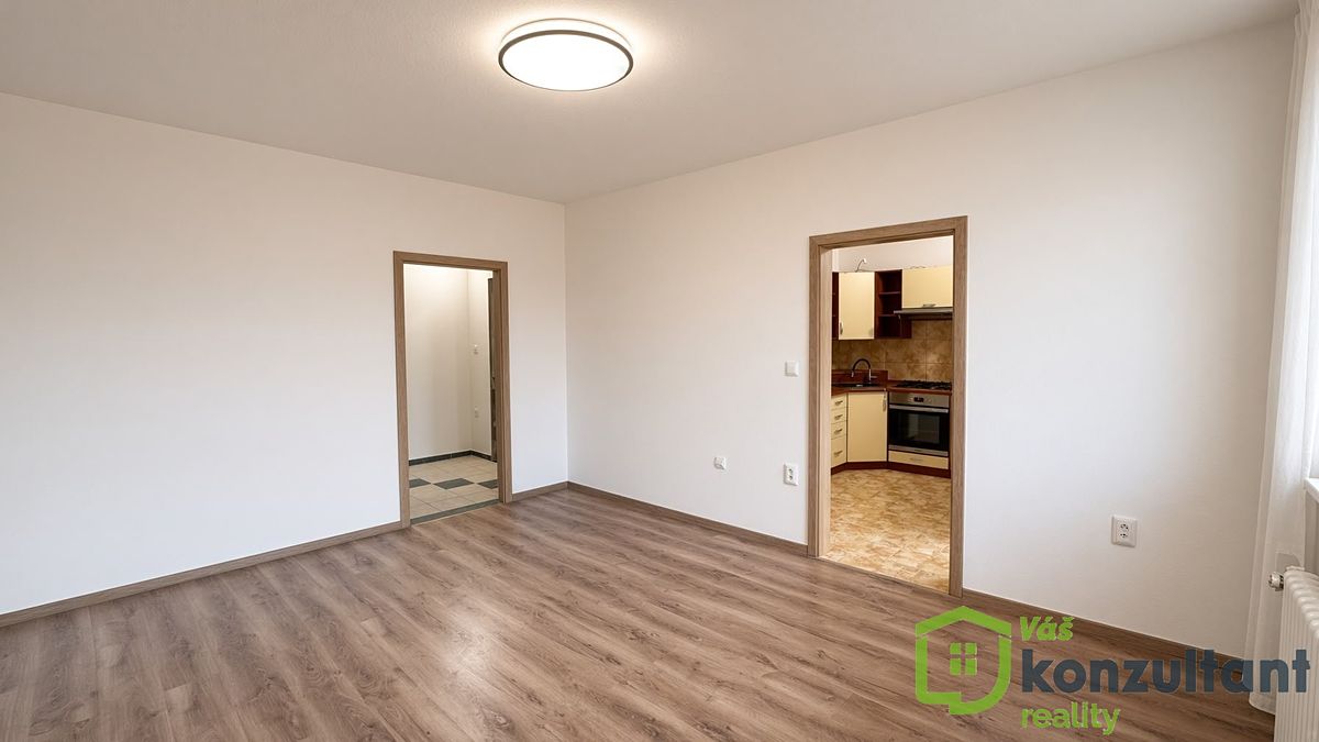 Pronájem bytu 4+1 78 m² – fotografie 3