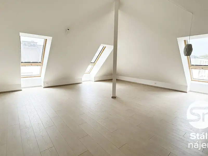 Pronájem bytu 2+kk 85 m², Hostivice – náhled fotky 1