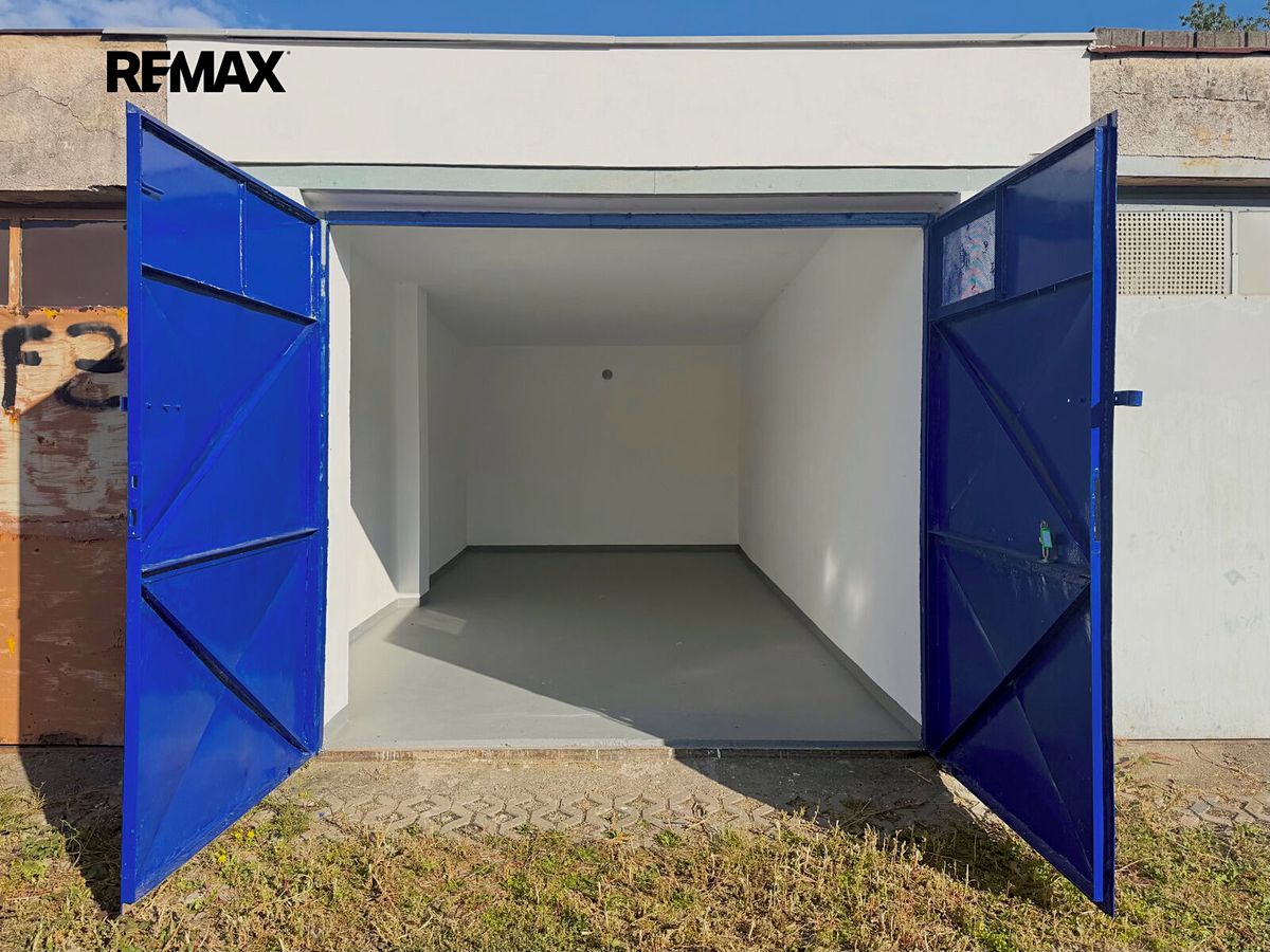Pronájem garáže 18 m² – fotografie 4