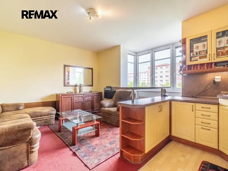 Prodej bytu 1+kk 26 m², Praha – náhled fotky 1