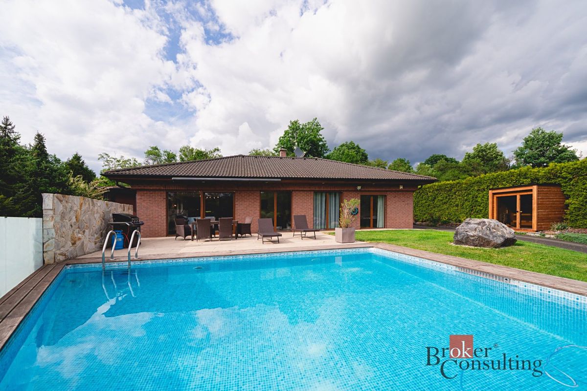 Prodej rodinného domu 150 m², pozemek 1453 m², Předenice – fotka 1 z 3