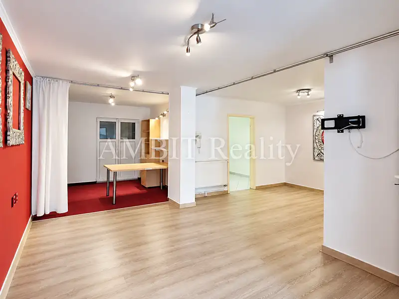 Pronájem kanceláře 60 m², Praha – náhled fotky 3