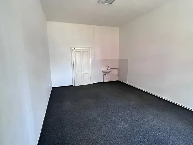 Pronájem kanceláře 50 m², Ostrava – náhled fotky 2