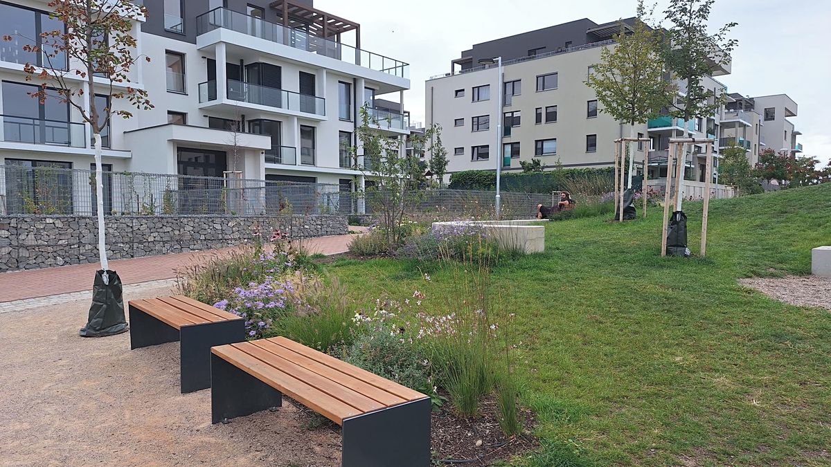 Pronájem bytu 2+kk 53 m² – fotografie 3