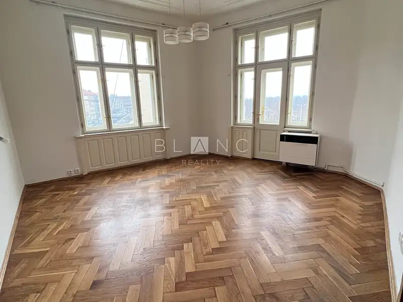 Pronájem bytu 2+1 65 m², Praha – náhled fotky 1