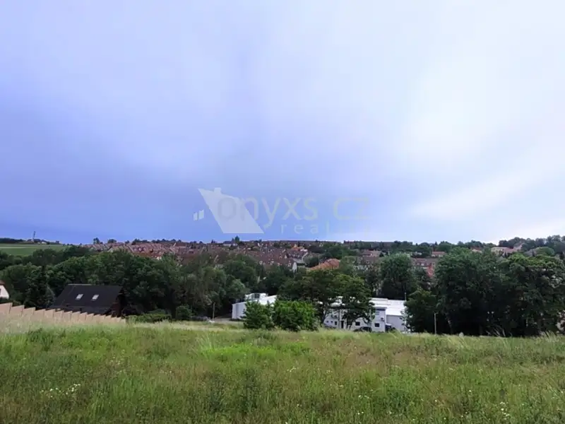 Prodej stavebního pozemku 967 m², Velké Přílepy – náhled fotky 1
