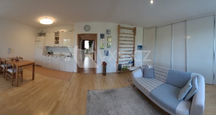 Prodej bytu 2+kk, 64 m² (10 z 27)