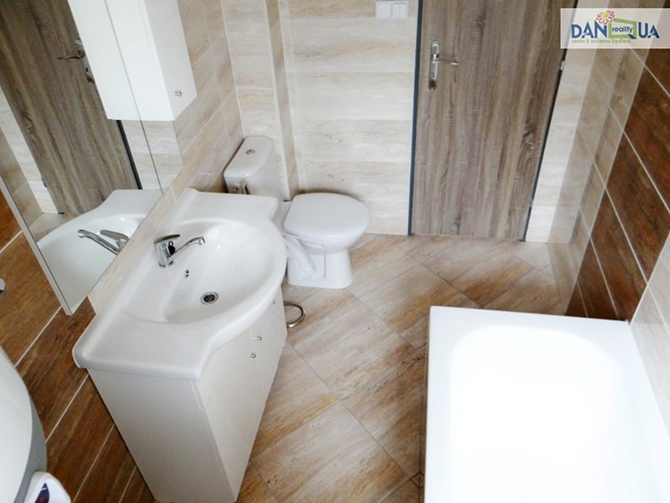 Pronájem bytu 3+1, 78 m² (10 z 26)