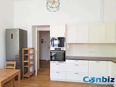 Pronájem bytu 3+kk 60 m²