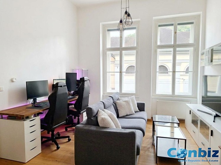 Квартира 3+kk в оренду, 60 м² (5 з 18)