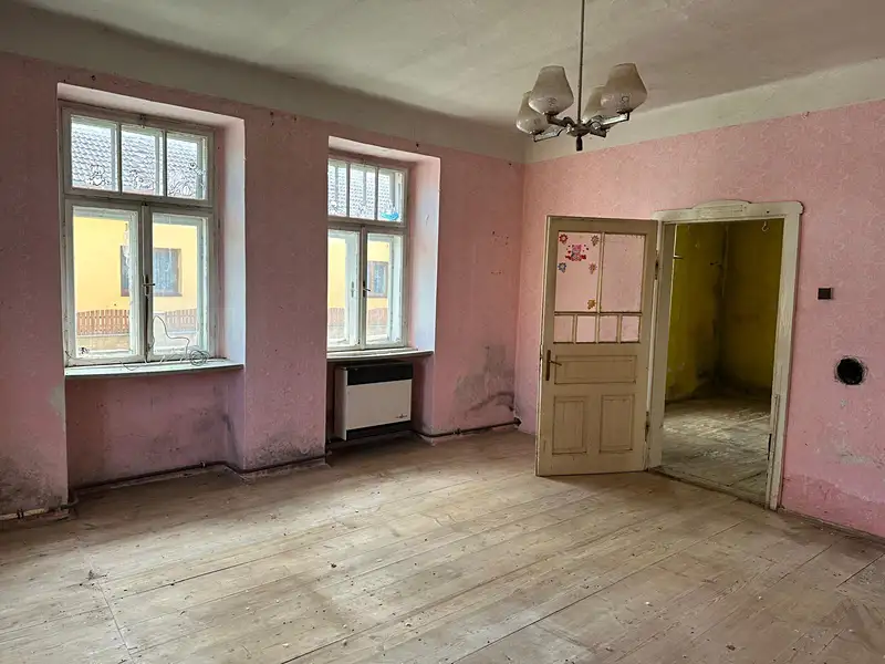 Dražba rodinného domu 216 m², pozemek 780 m², Zálesí – náhled fotky 2