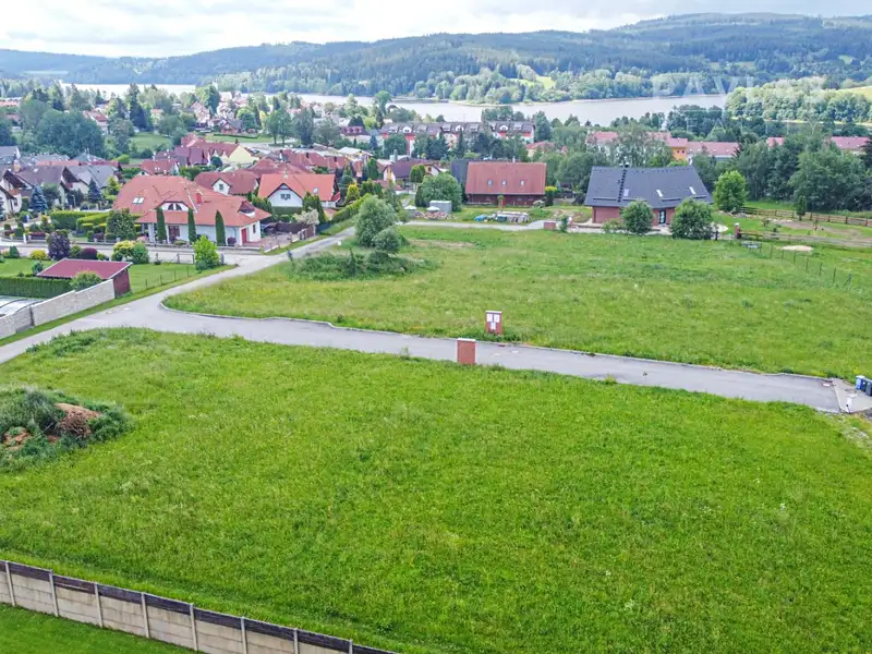 Prodej stavebního pozemku 1104 m², Frymburk – náhled fotky 2