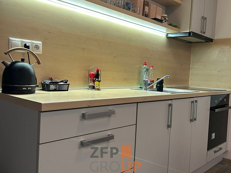 Wohnung 2+kk zur Miete, 54 m² (1 von 9)