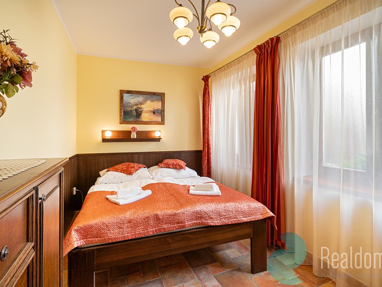 Комерційне приміщення на продаж, 300 м² (18 з 27)