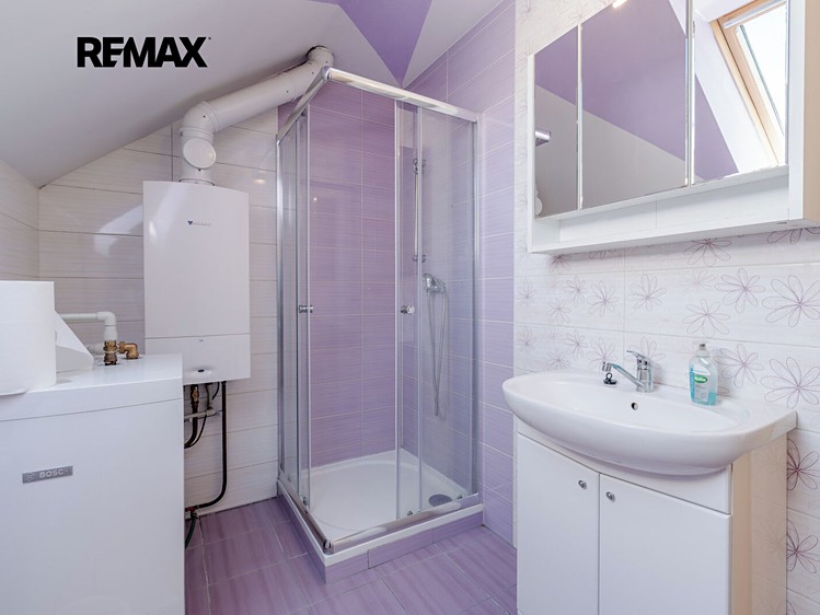 Будинок на продаж, 230 м² (8 з 44)