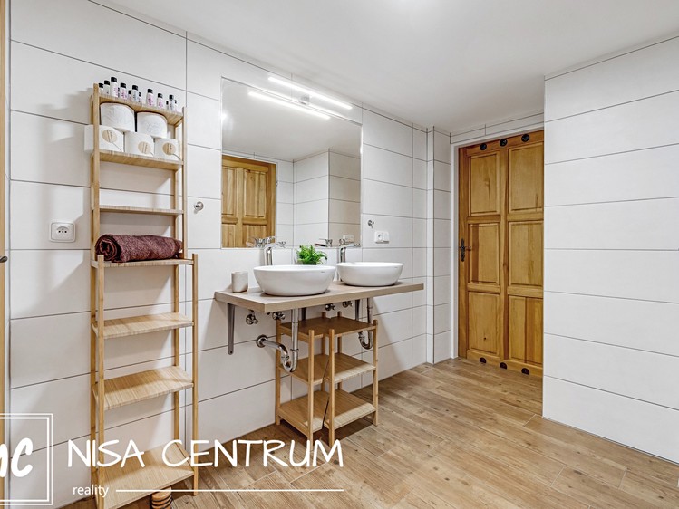 Будинок на продаж, 250 м² (15 з 42)