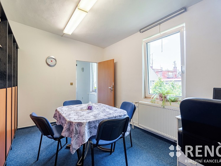 Prodej domu, 265 m² (23 z 39)