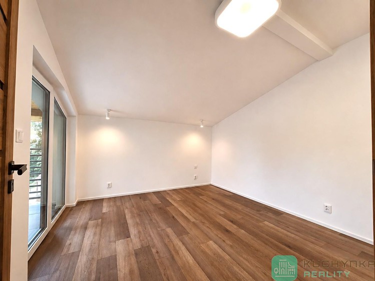 Квартира 3+kk в оренду, 81 м² (21 з 21)