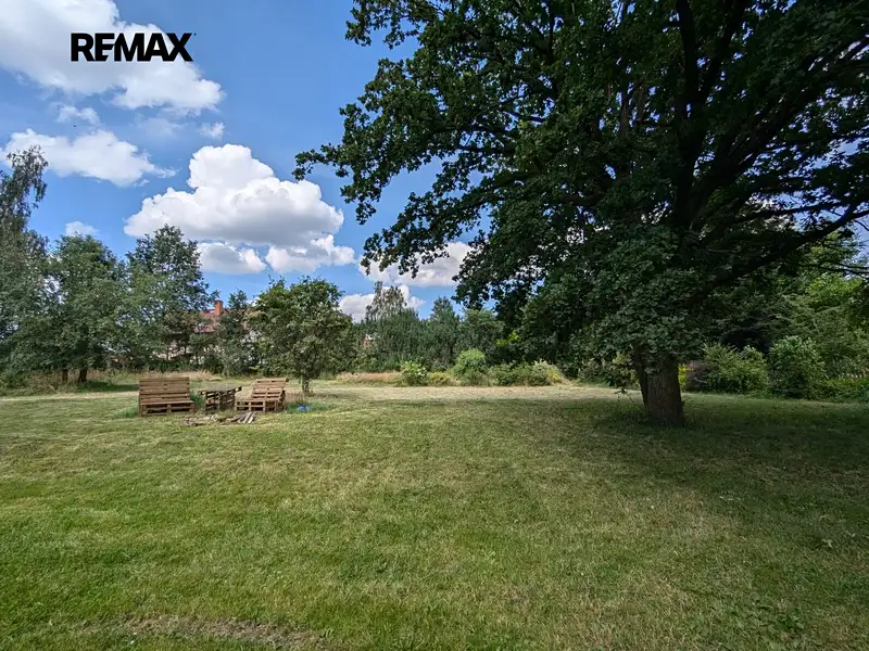 Prodej stavebního pozemku 985 m², Blažejovice – náhled fotky 2
