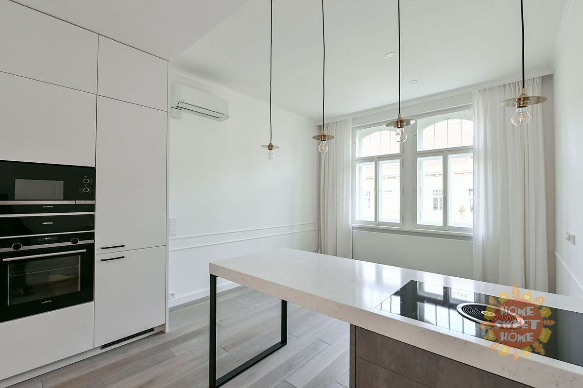 Pronájem bytu 2+kk 56 m², Praha – fotka 1 z 3