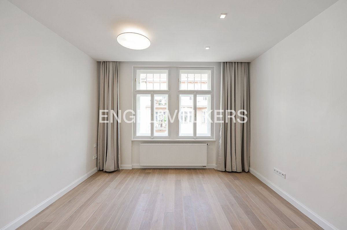 Pronájem bytu 3+kk 93 m² – fotografie 4