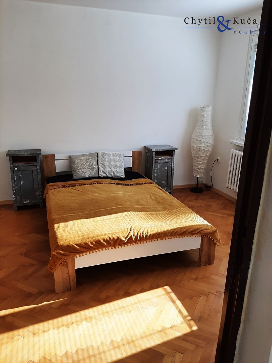 Pronájem bytu 2+1 49 m² – fotografie 5