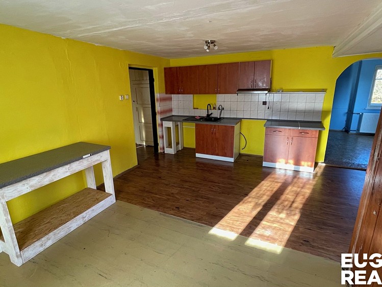 Prodej komerčního prostoru, 1 500 m² (32 z 68)