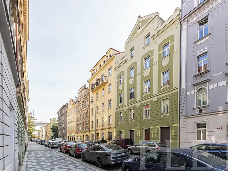 Pronájem bytu 2+kk 50 m², Praha – náhled fotky 3