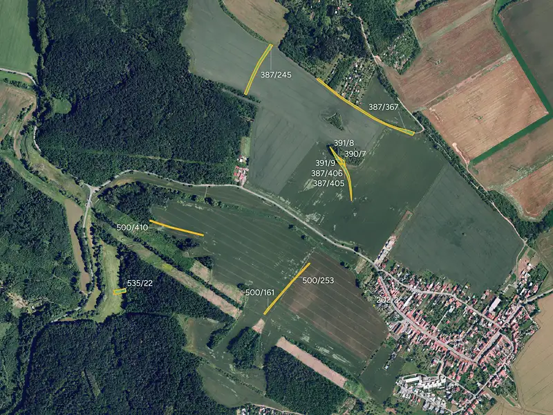 Prodej pole 6012 m², Nebovidy – náhled fotky 1