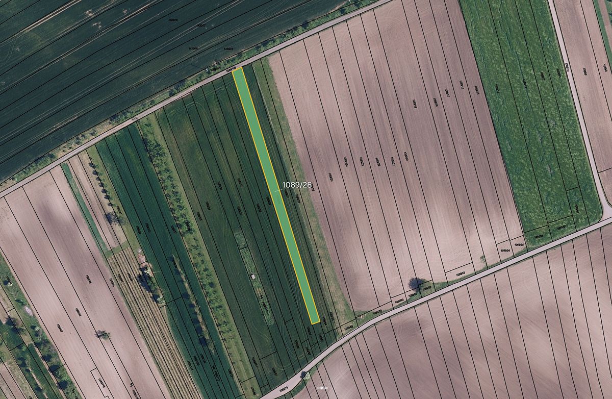 Prodej pole 9152 m², Násedlovice – fotka 1 z 3