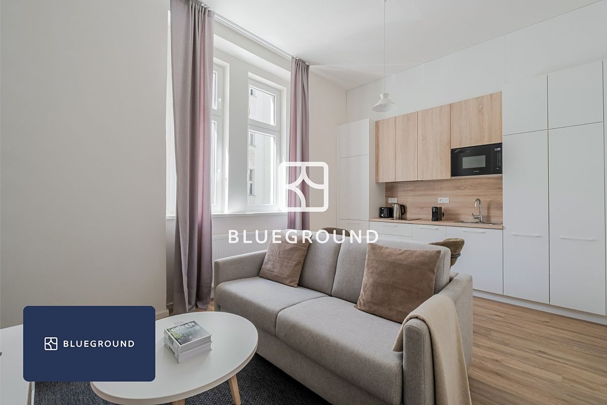 Pronájem bytu 2+kk 45 m², Praha – fotka 1 z 3