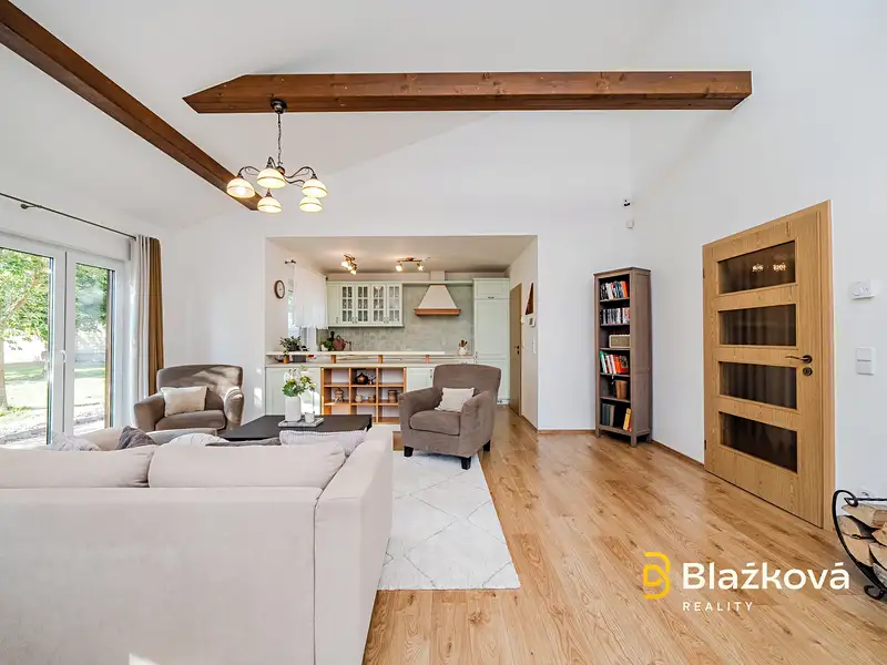 Prodej rodinného domu 132 m², pozemek 1188 m², Vřesina – náhled fotky 2