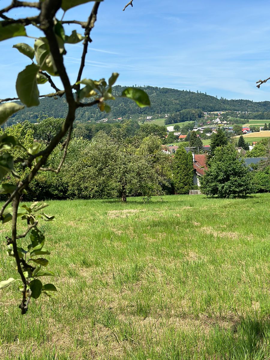 Prodej stavebního pozemku 1088 m²