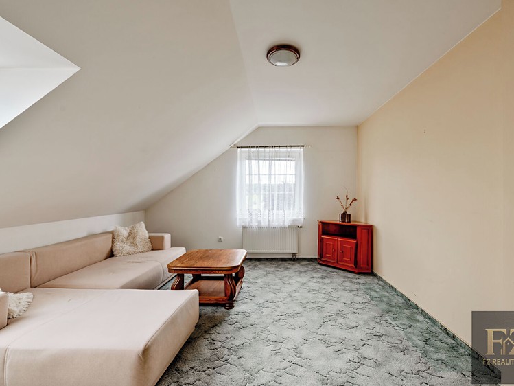 Prodej domu, 159 m² (14 z 35)