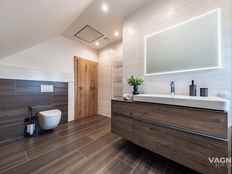 Prodej domu, 169 m² (44 z 65)