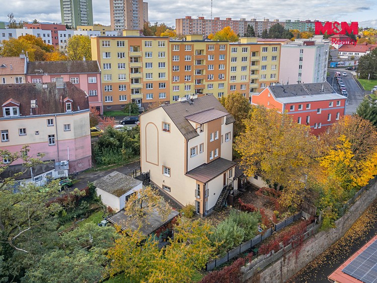 Комерційне приміщення на продаж, 402 м² (2 з 30)
