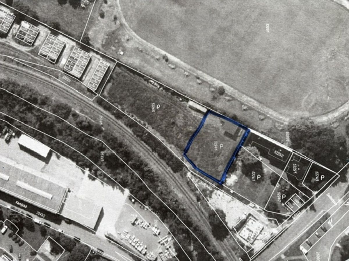 Prodej stavebního pozemku 930 m² – fotografie 4