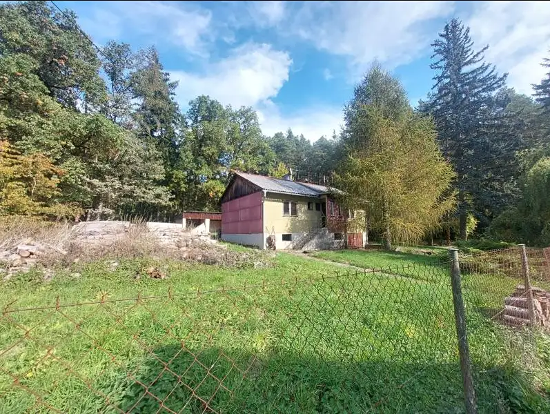 Prodej chaty 95 m², pozemek 454 m², Pšovlky – náhled fotky 1