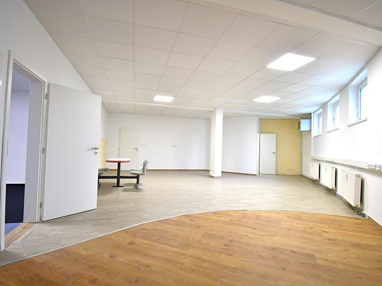 Pronájem komerčního prostoru, 119 m² (1 z 5)