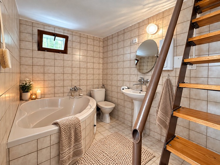 Prodej domu, 61 m² (19 z 22)
