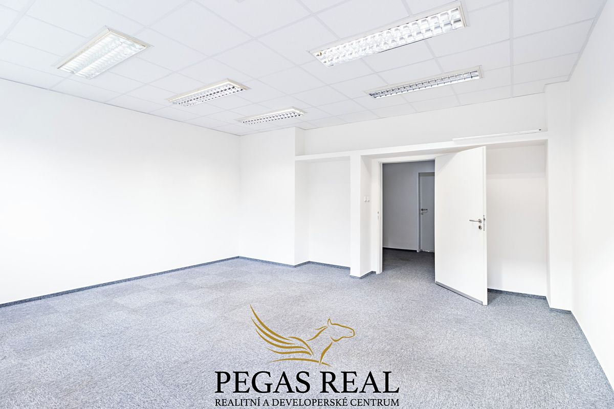 Pronájem kanceláře 33 m²