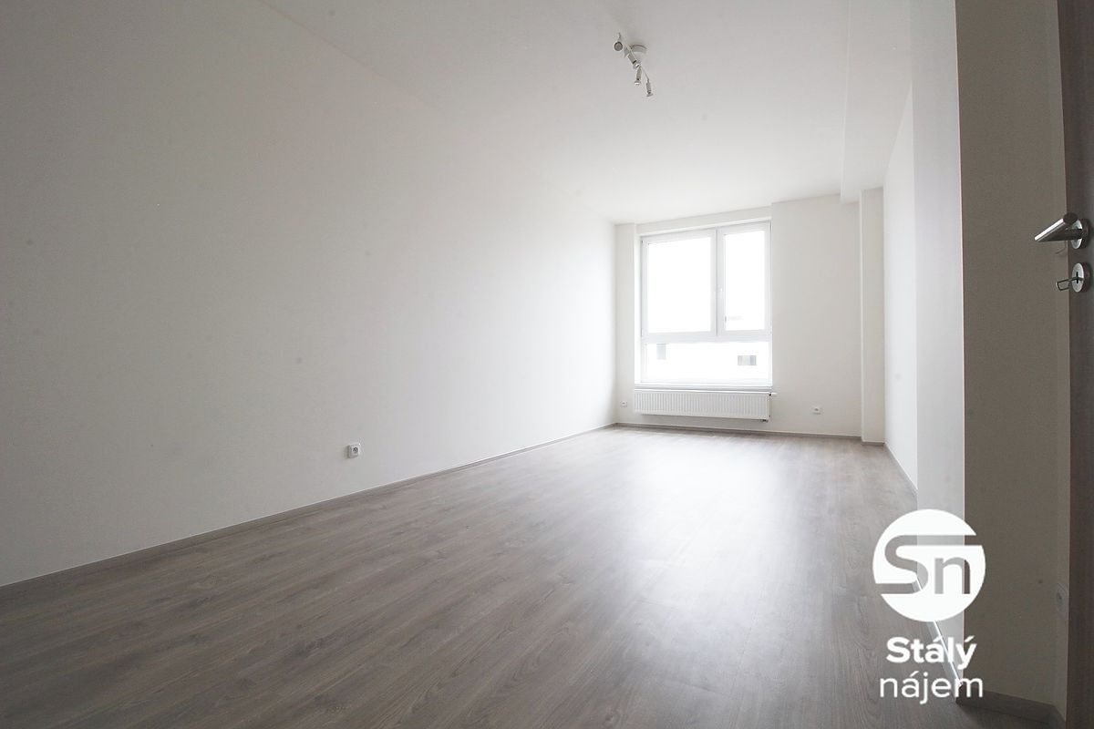 Pronájem bytu 2+kk 66 m² – fotografie 5