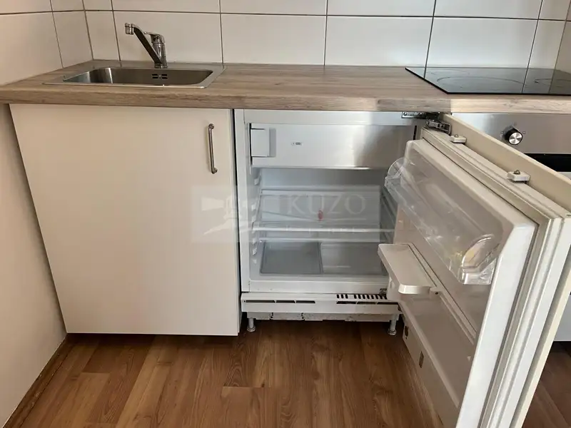 Pronájem bytu 2+kk 30 m², Praha – náhled fotky 3