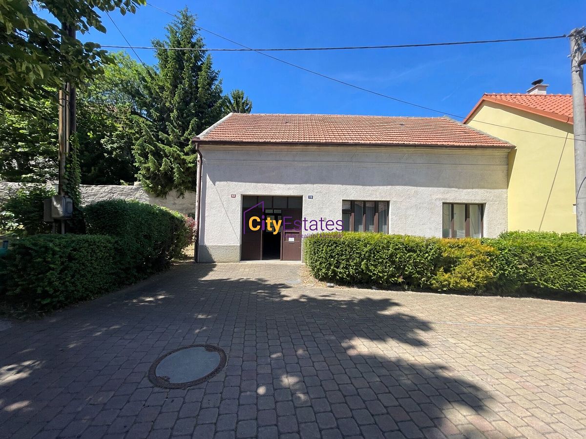 Prodej rodinného domu 100 m², pozemek 342 m²
