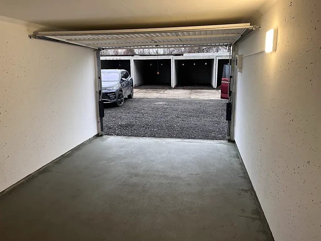 Prodej garáže 21 m² – fotografie 3